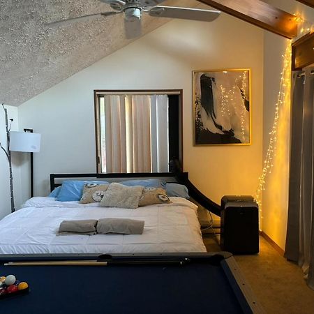 Ambiance - King Bed Cabin, Jetted-Tub & Fireplace Tobyhanna Buitenkant foto